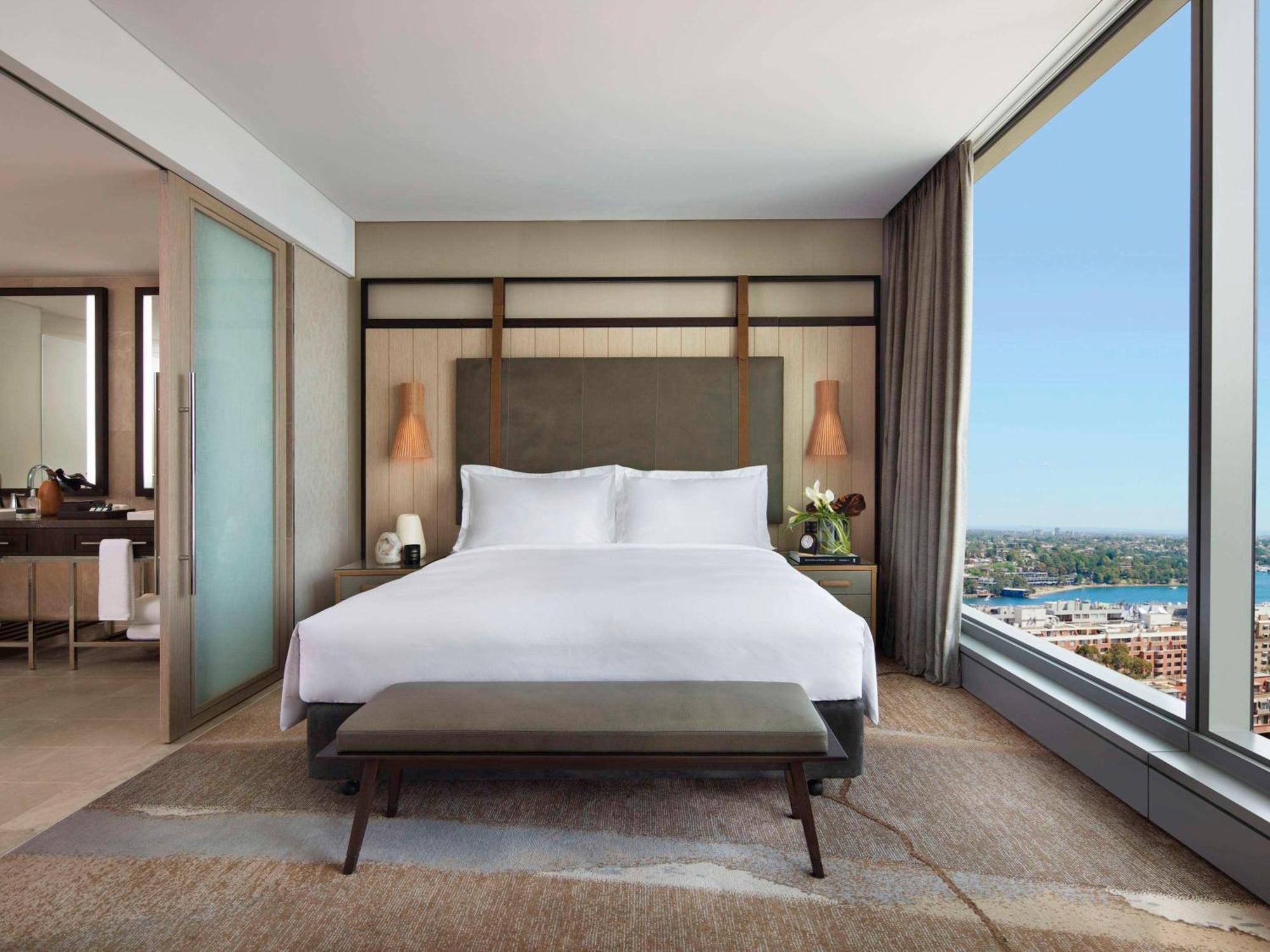 Sofitel Sydney Darling Harbour Hotel Exterior photo