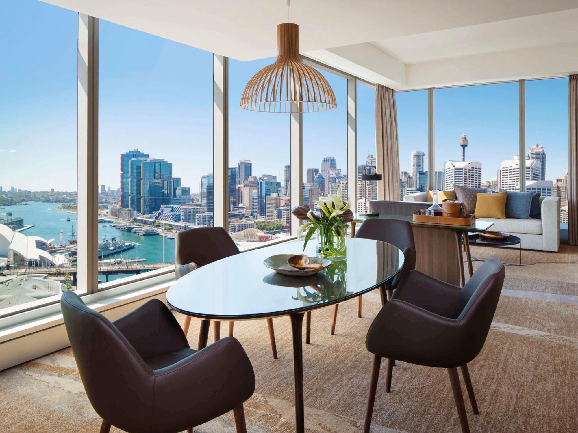 Sofitel Sydney Darling Harbour Hotel Exterior photo